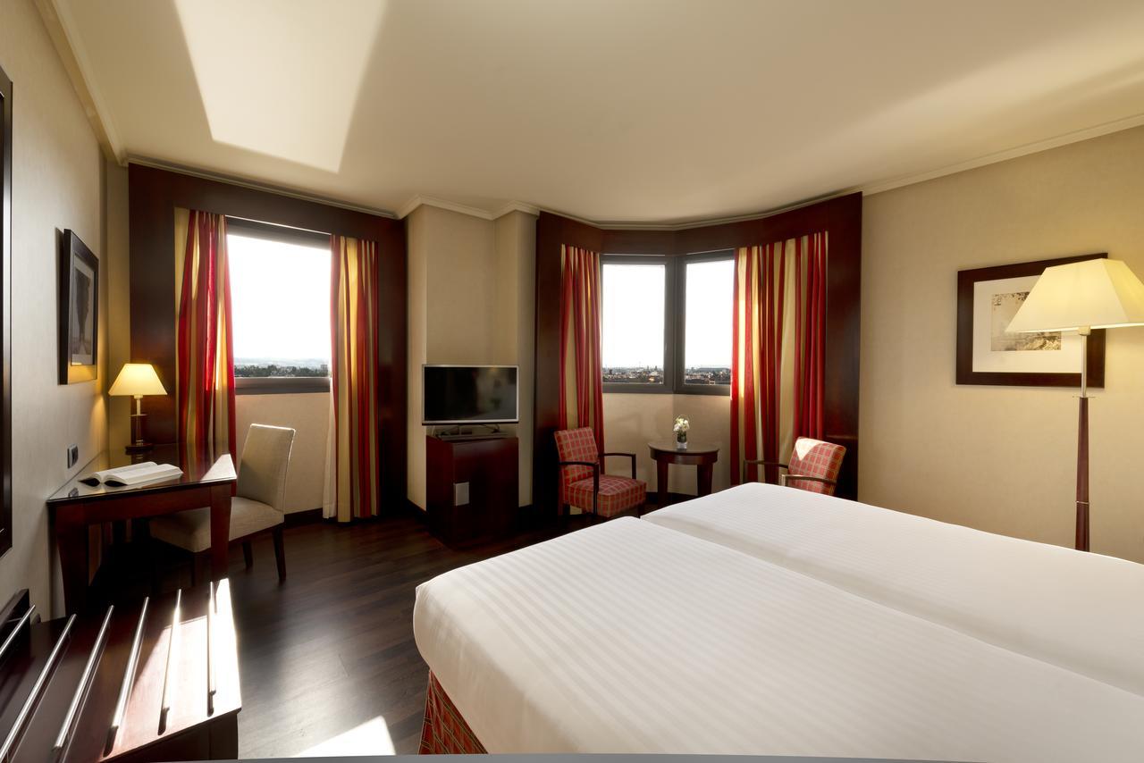 Hotel Sevilla Center מראה חיצוני תמונה